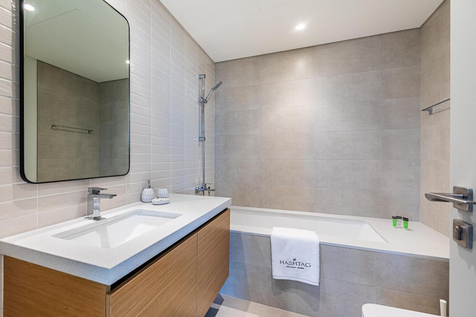 Alluring 1bdr In Creek Harbour * Dubai