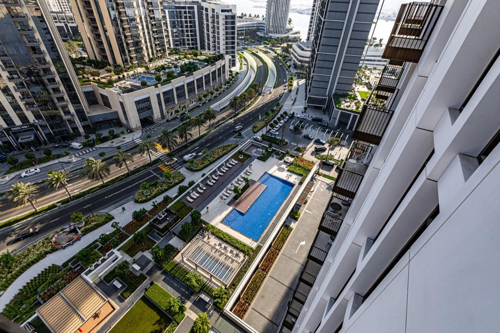 Apartment Alluring 1bdr In Creek Harbour